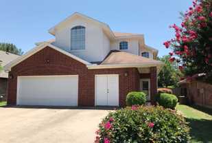 4712 Birchbend Ln - Photo 1 of 1