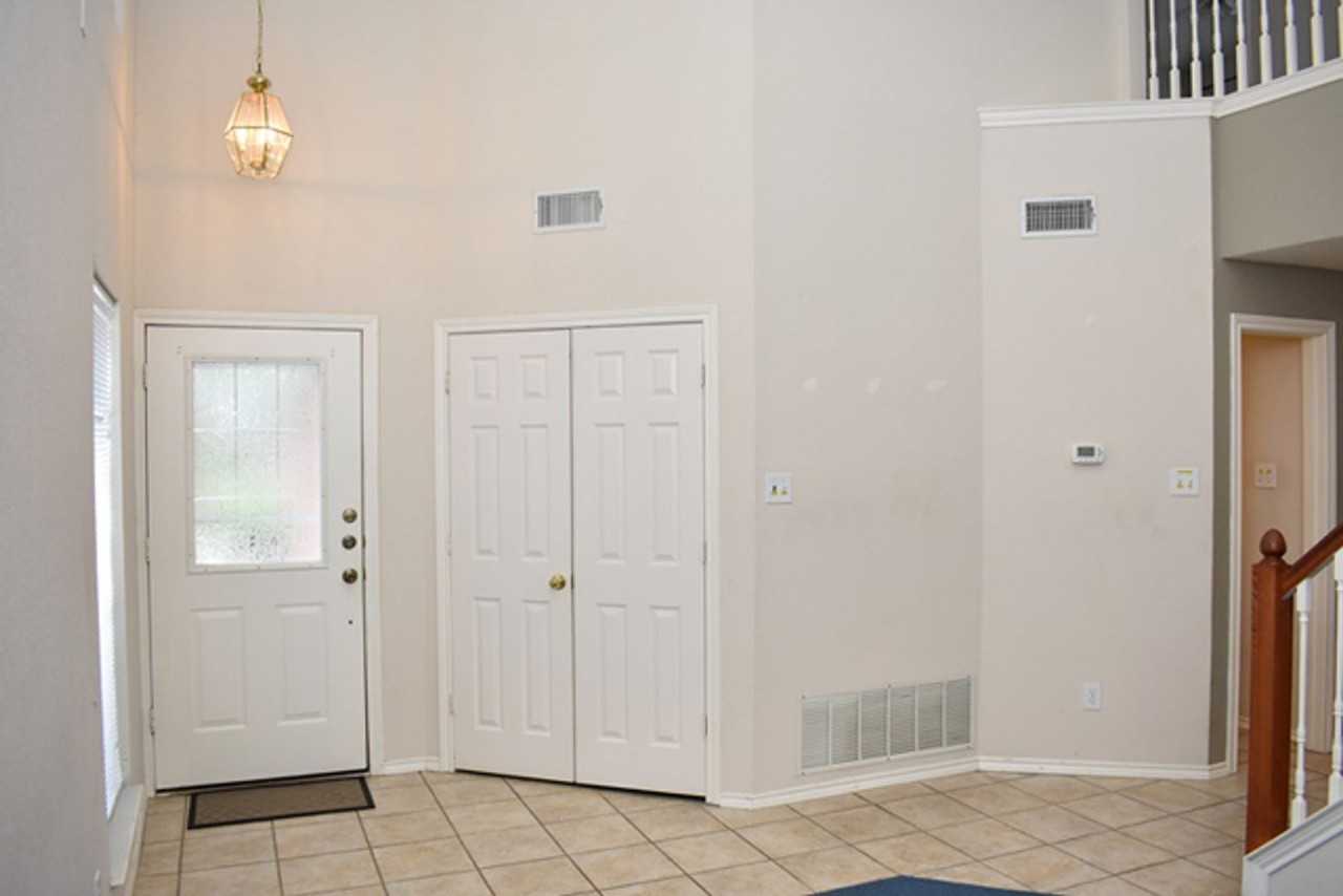 4712 Birchbend Ln - Photo 2 of 13