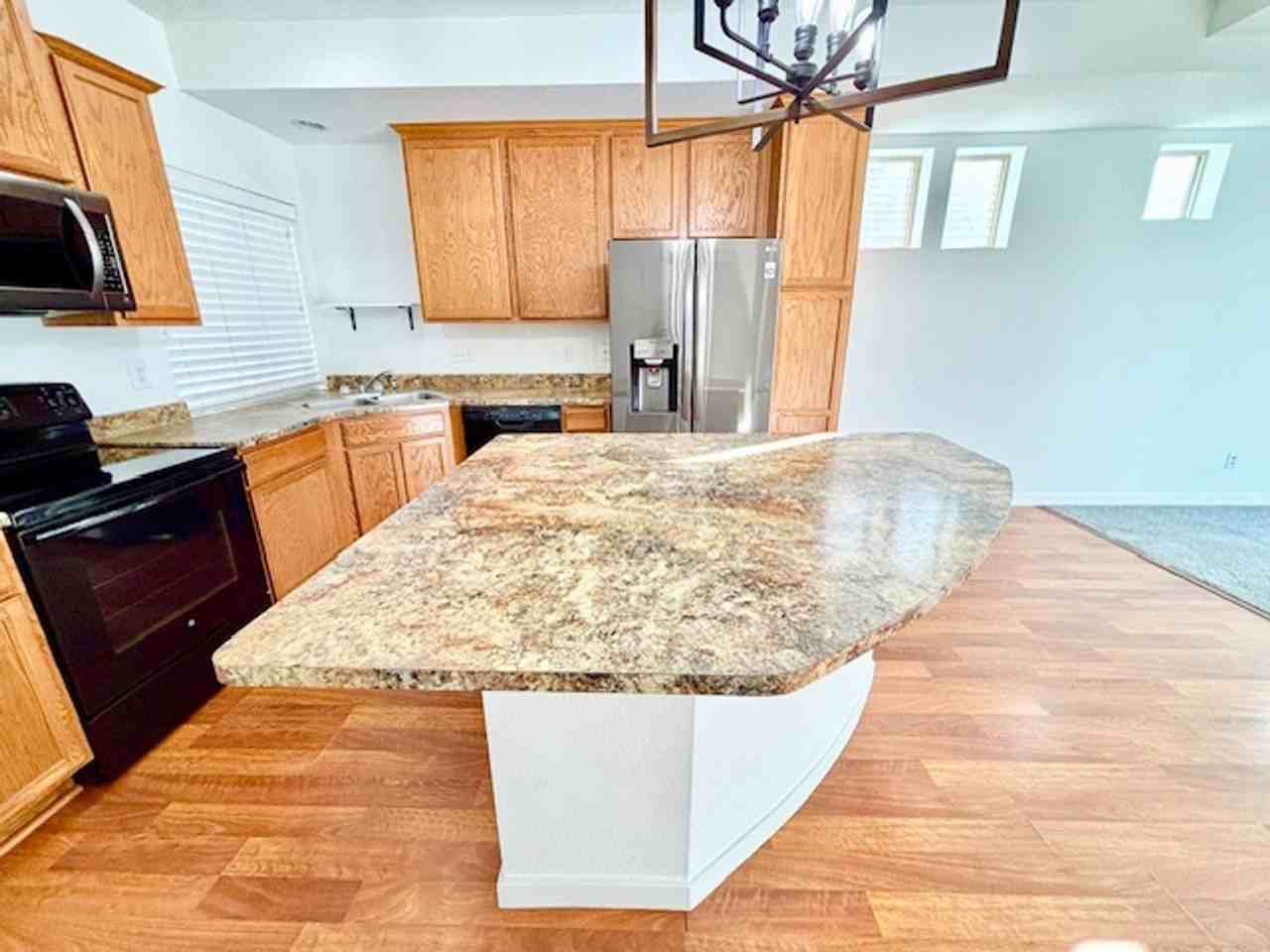 5148 Andes Way - Photo 6 of 28