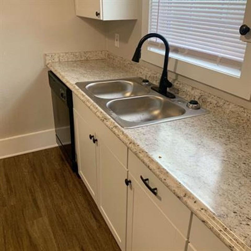 35 E Biscayne Rd - Photo 6 of 7