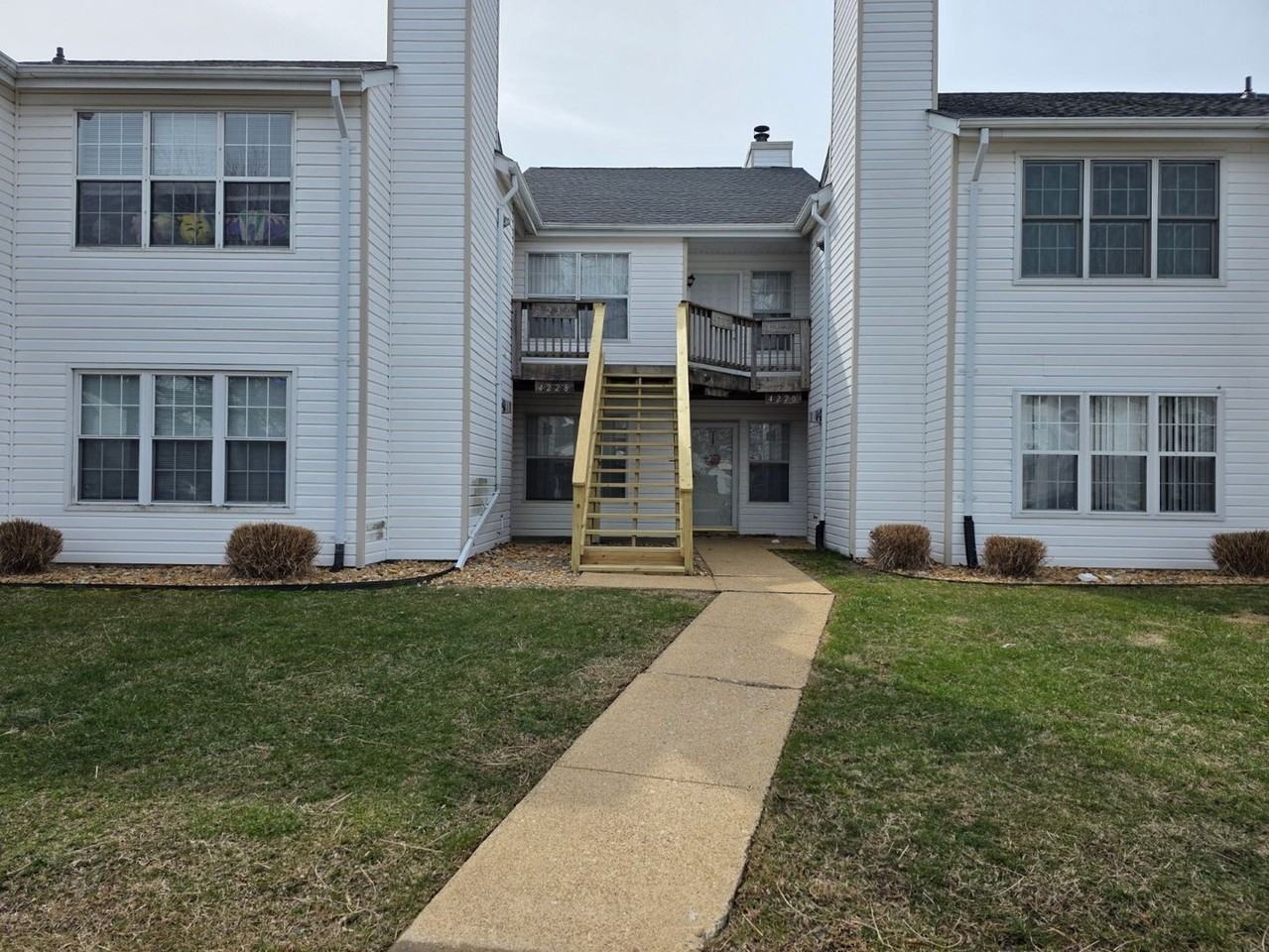 4226 Beasley Ct - Photo 2 of 20