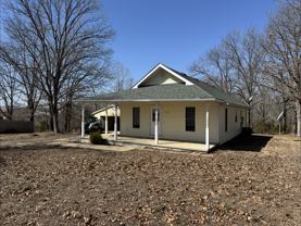 19325 Lannigan Rd - Photo 1 of 1