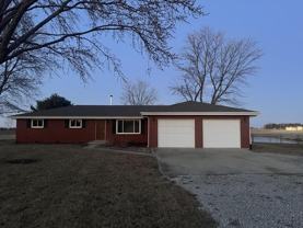 136 N Saint Louis St - Photo 1 of 1