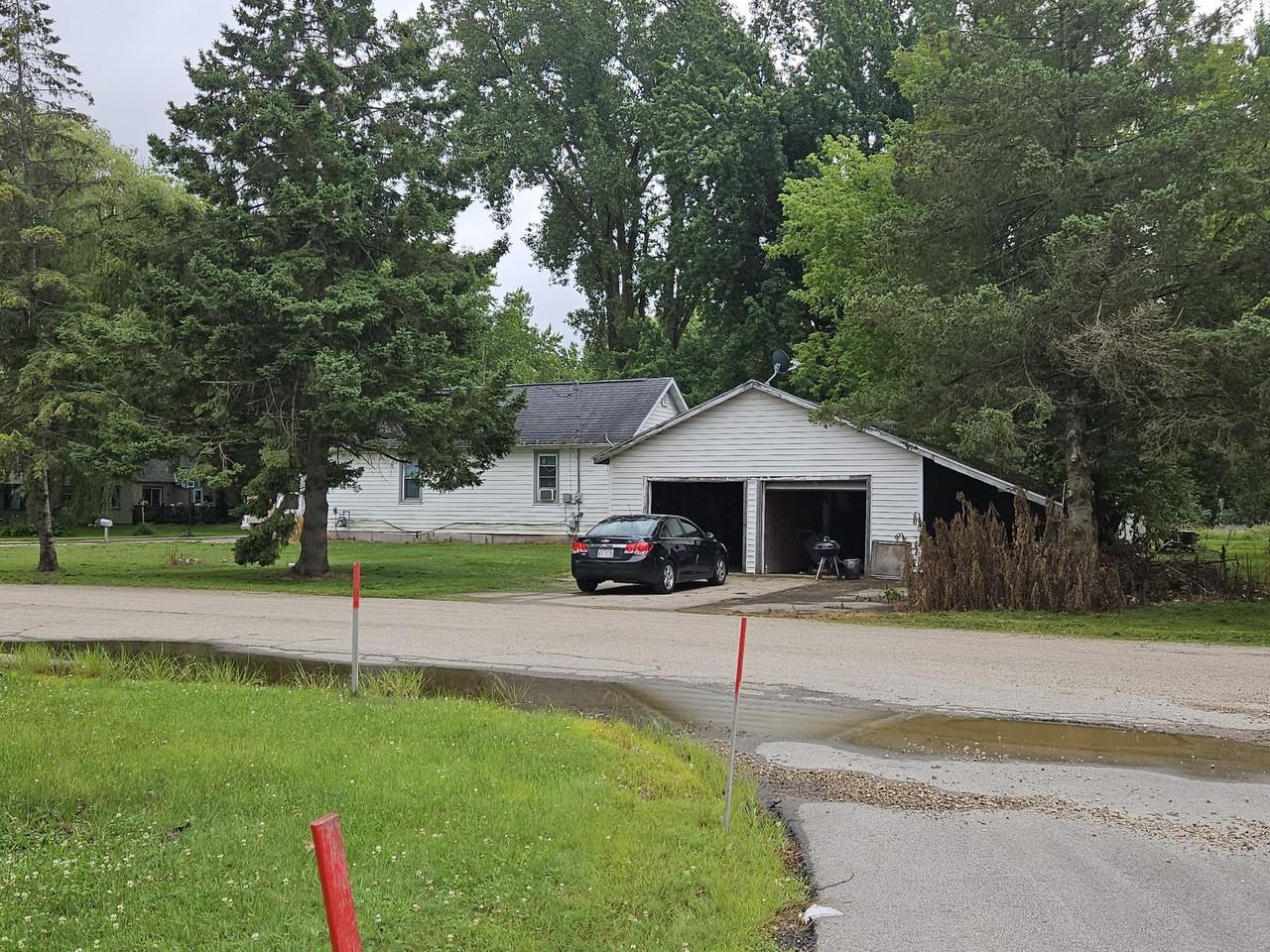 333 West St - Photo 2 of 3