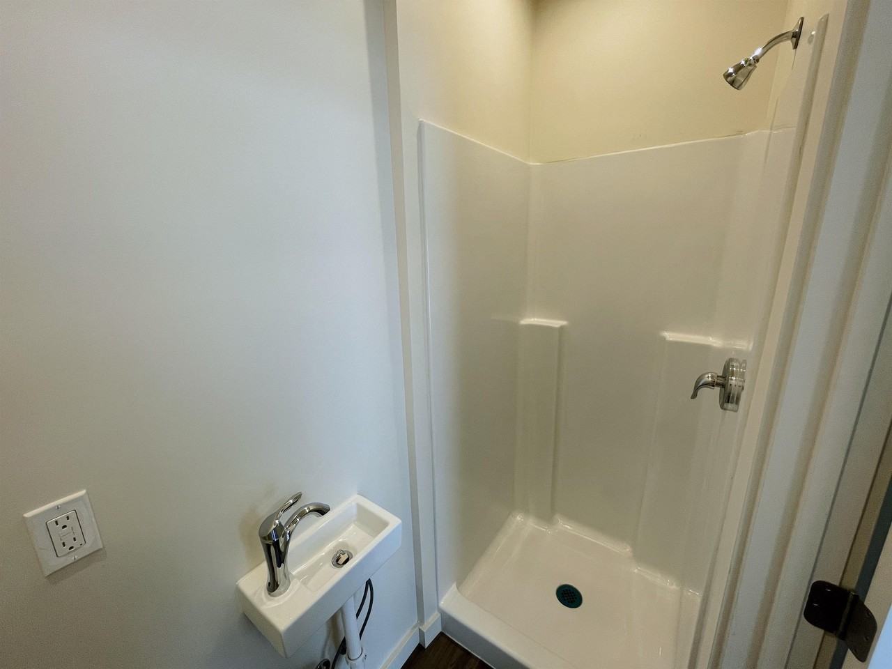 502 S Almon St #2 - Photo 4 of 9