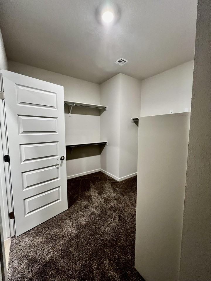 12601 Cody Kyle Ct - Photo 5 of 50