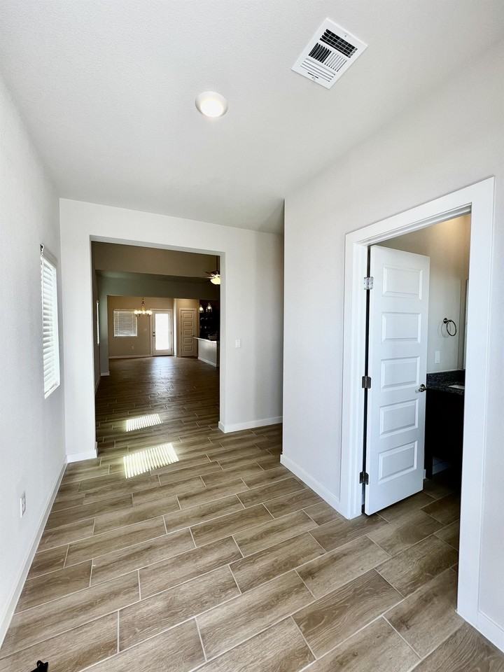 12601 Cody Kyle Ct - Photo 7 of 50