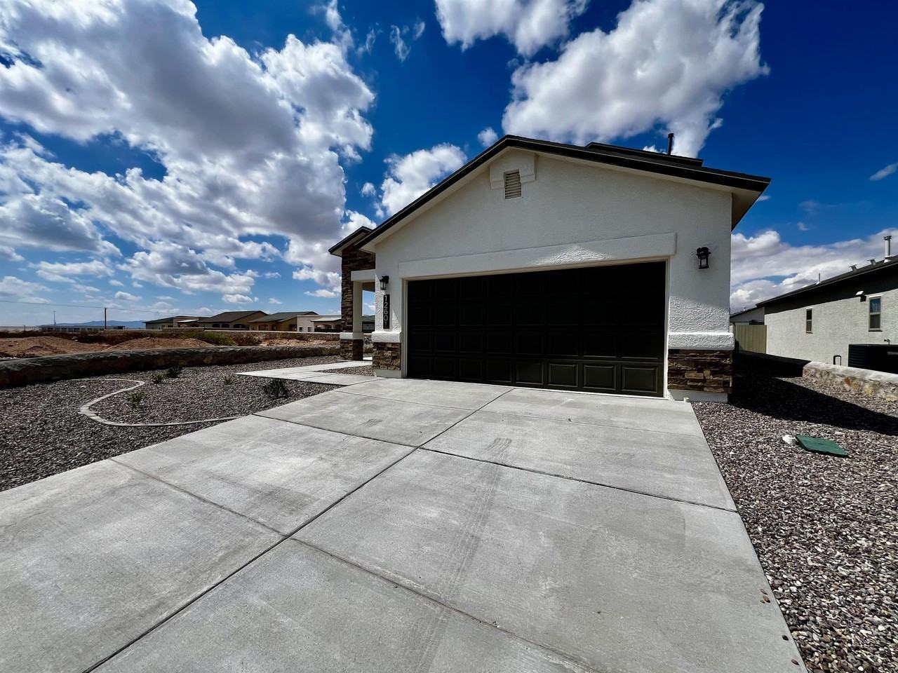 12601 Cody Kyle Ct - Photo 3 of 50