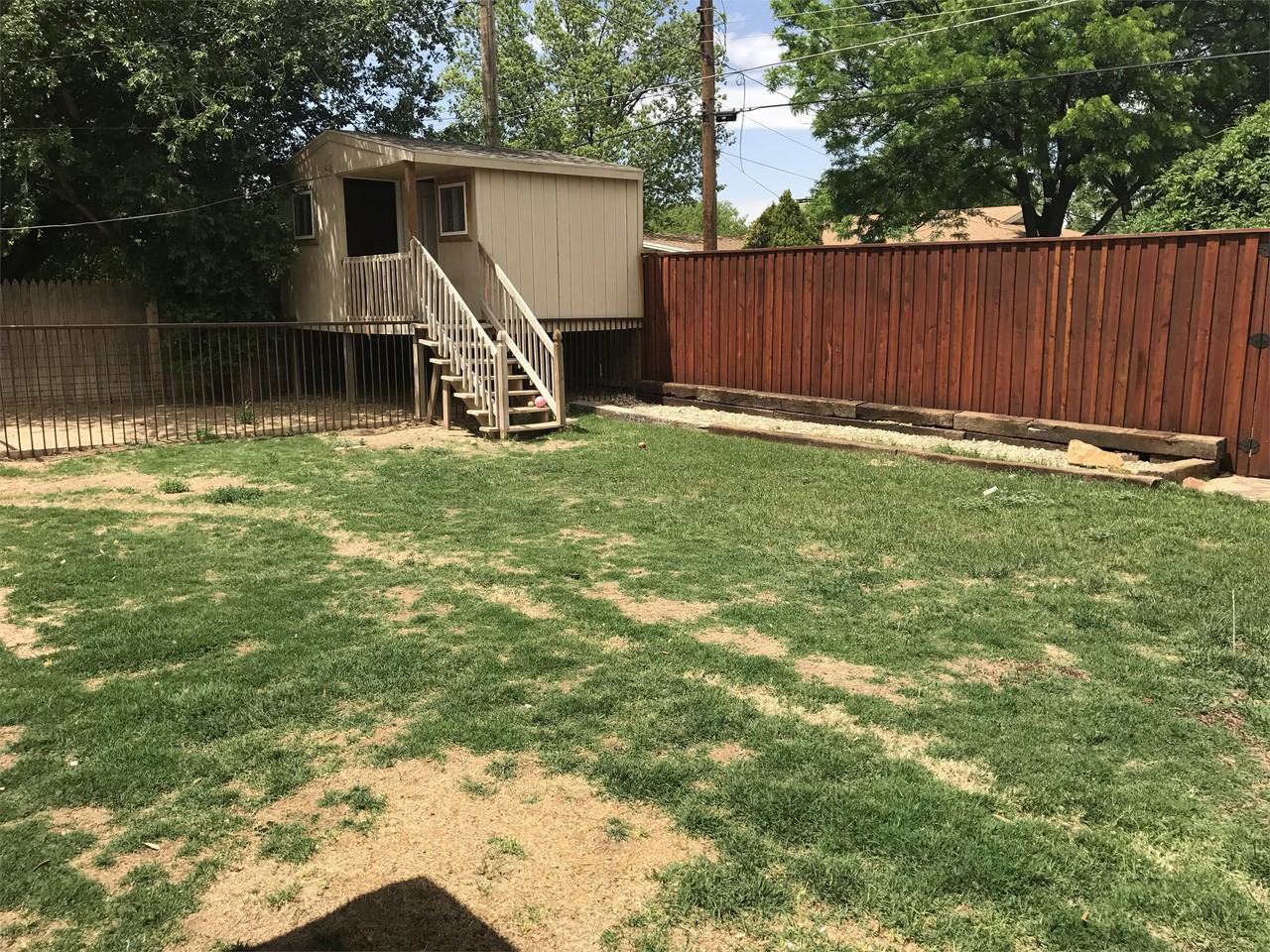 5512 28th St - Photo 4 of 24