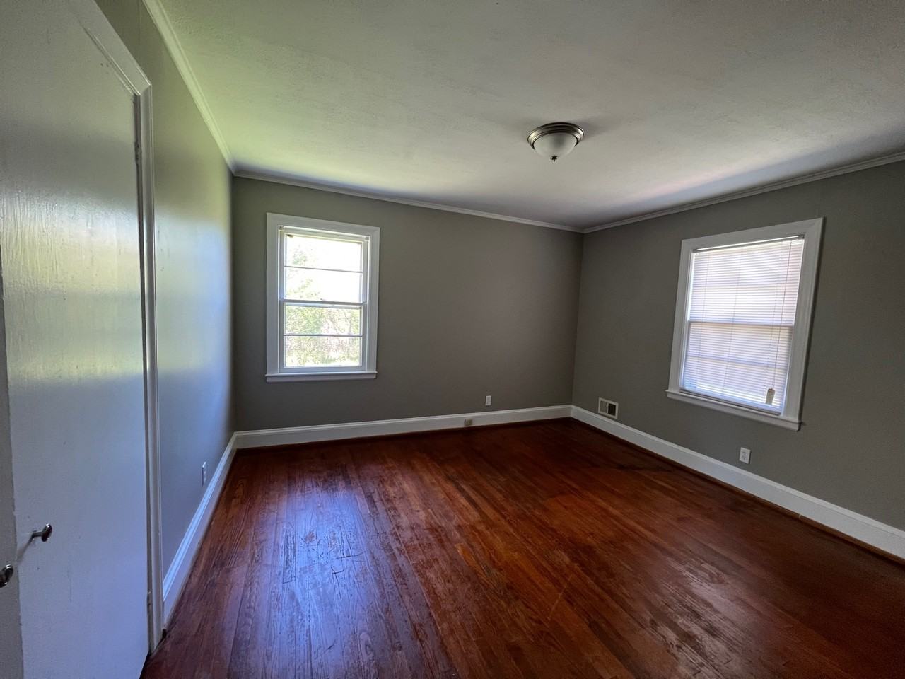 10039 Mount Holly Rd - Photo 3 of 18