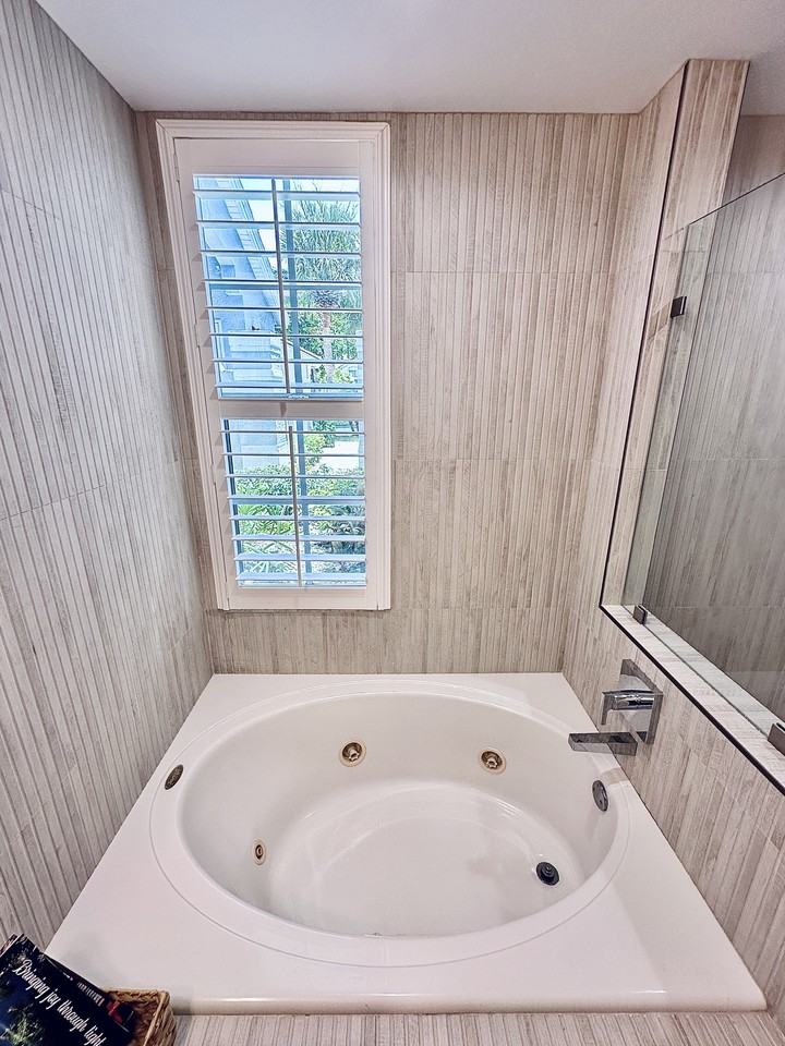 25216 Pelican Creek Cir #102 - Photo 6 of 50