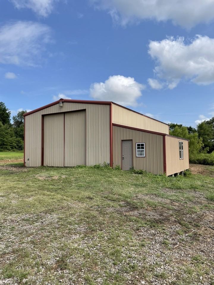 2313 Vineyard Creek Rd #SHOP - Photo 7 of 8