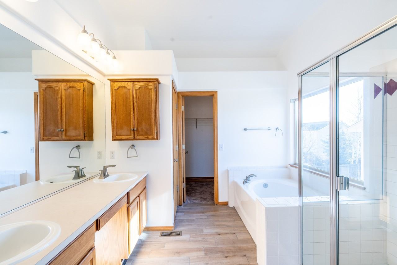 4169 Ascendant Drive - Photo 6 of 29