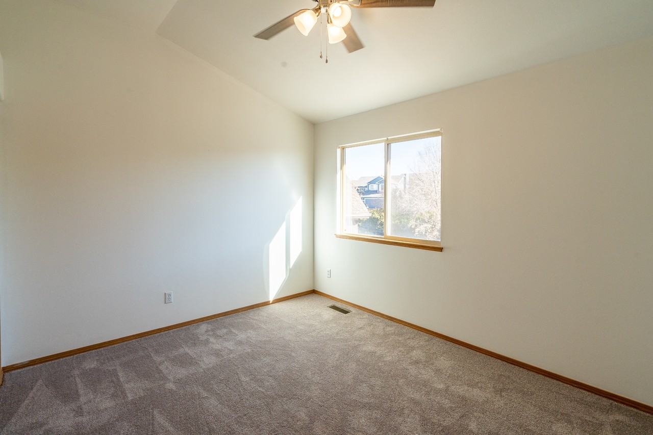 4169 Ascendant Dr - Photo 5 of 29