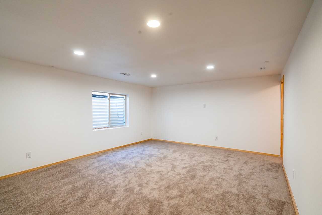 4169 Ascendant Drive - Photo 3 of 29