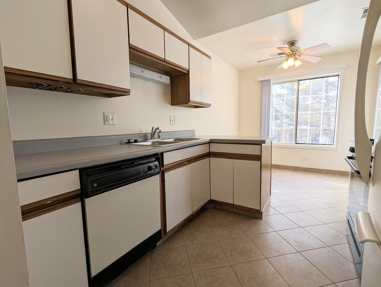 1361 E Evergreen Dr #1 - Photo 6 of 11