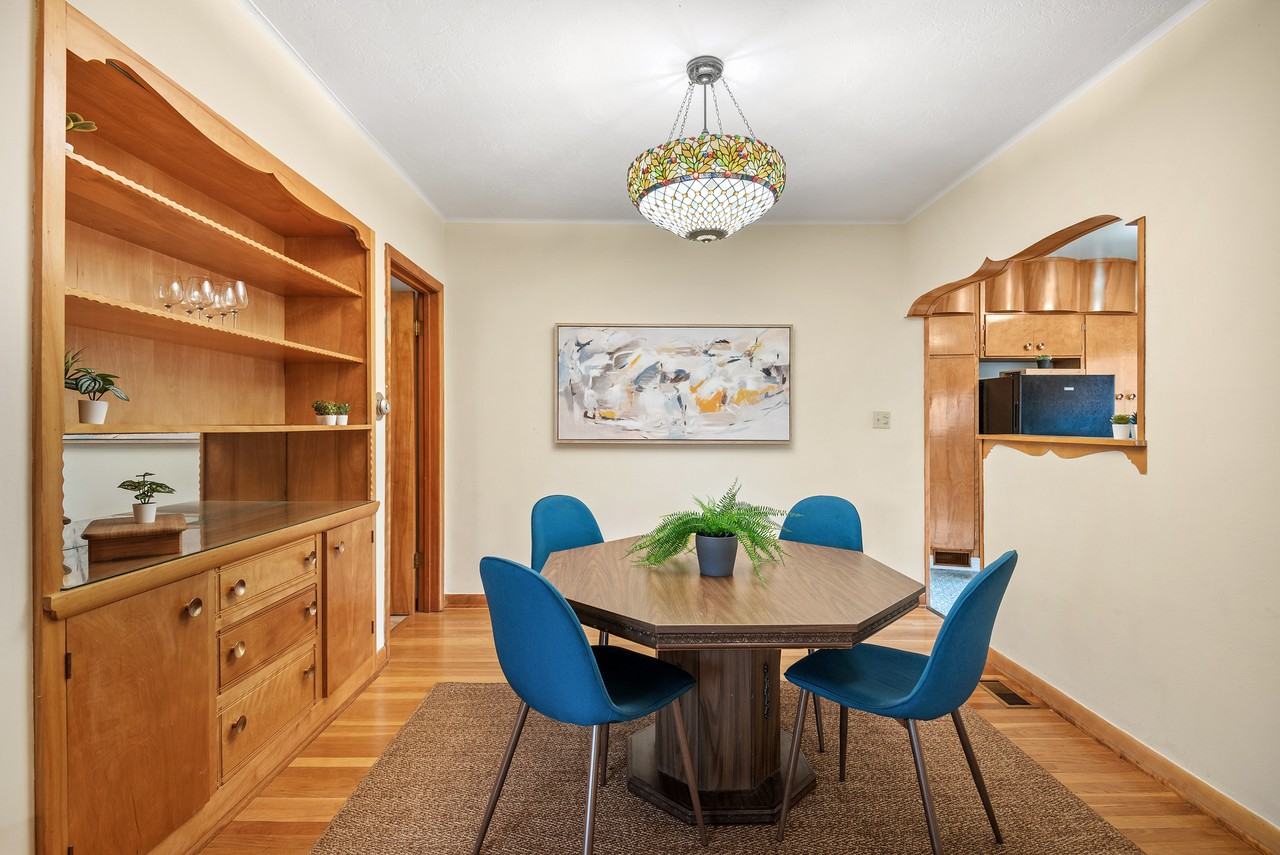 11 Ne 63rd Ave - Photo 4 of 12