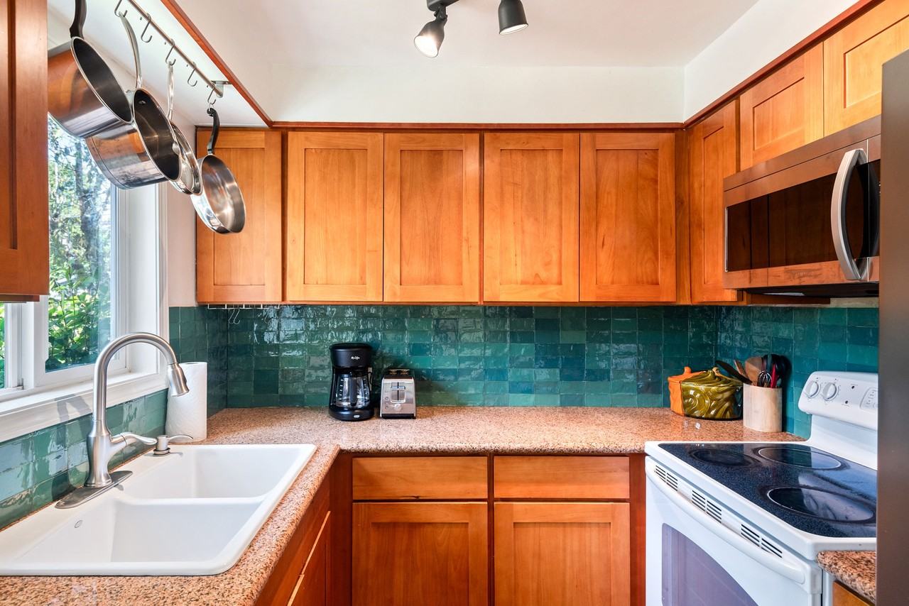 7507 Se 69th Ave - Photo 5 of 25