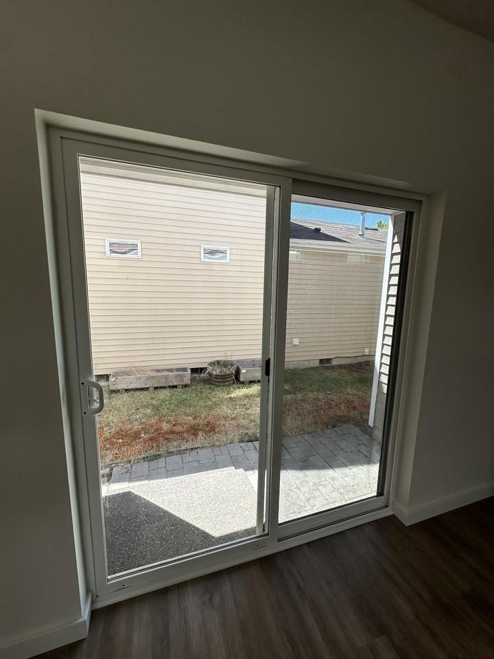 4209 Mckinley St Ne - Photo 6 of 30