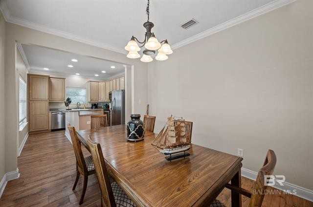 613 E 21st Ave - Photo 3 of 17