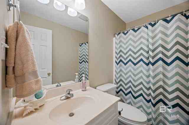 613 E 21st Ave - Photo 7 of 17