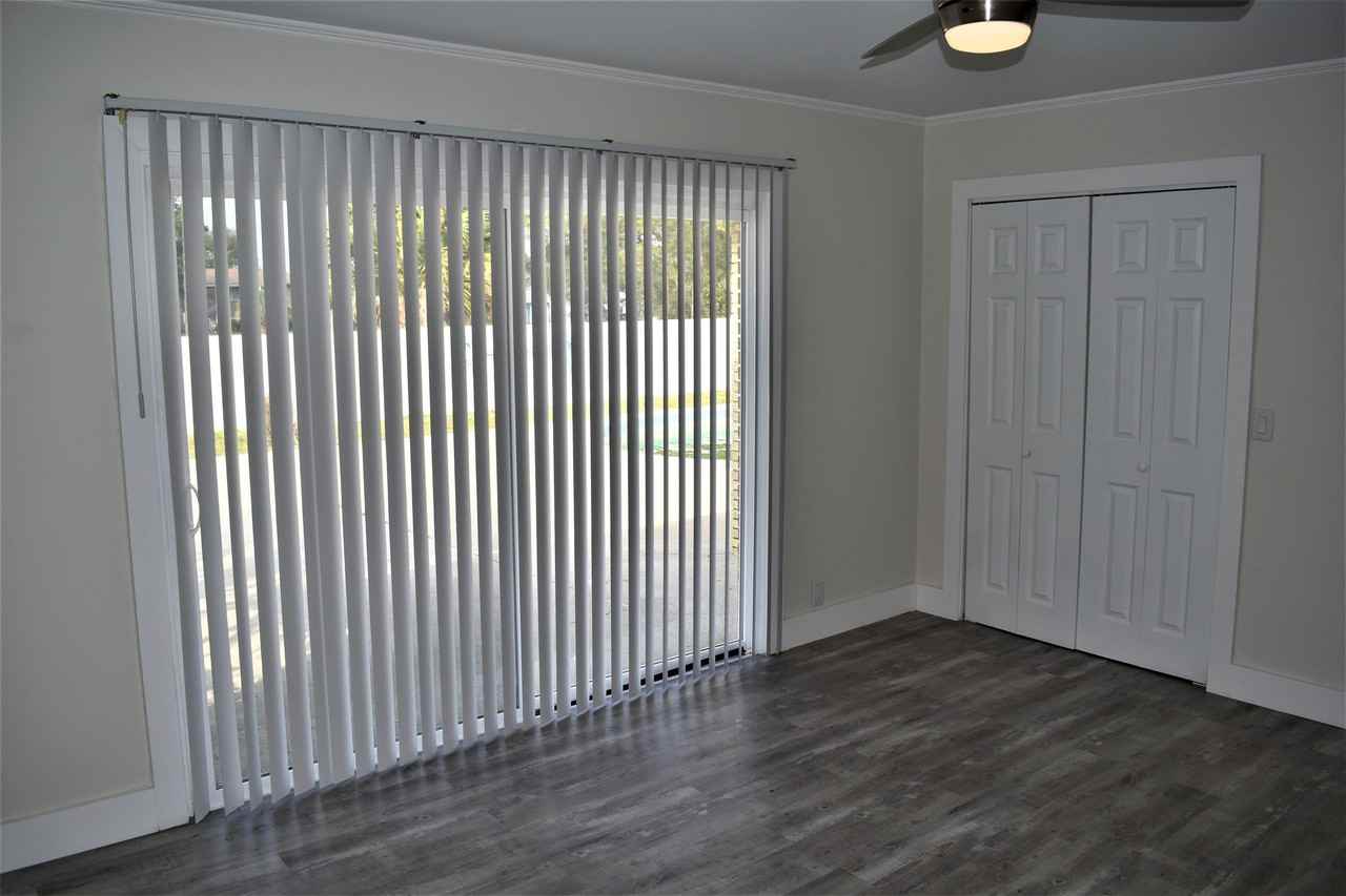 105 Greenwood Dr - Photo 3 of 18