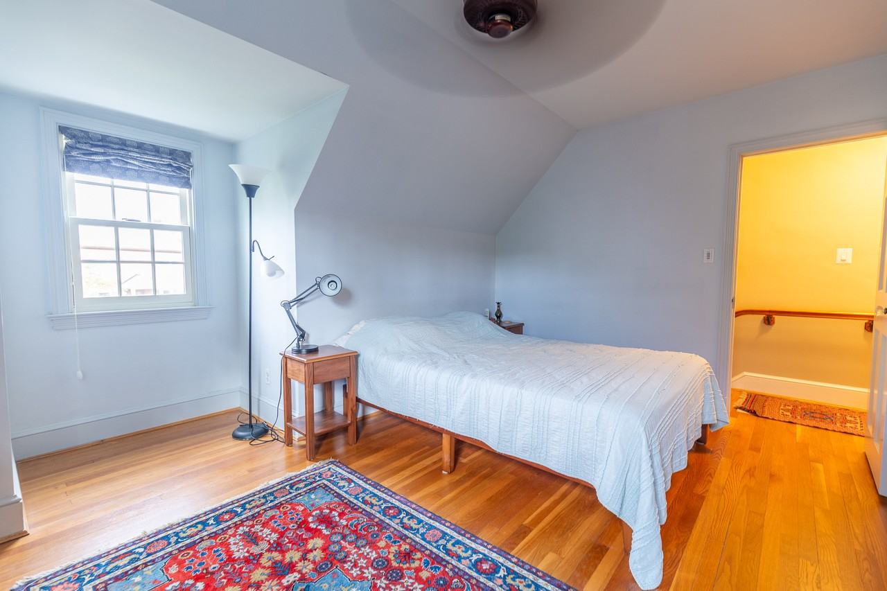 510 N Nelson St - Photo 5 of 36