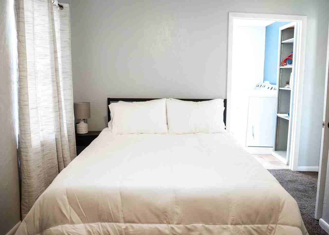 1800 S Broadway Blvd - Photo 3 of 21