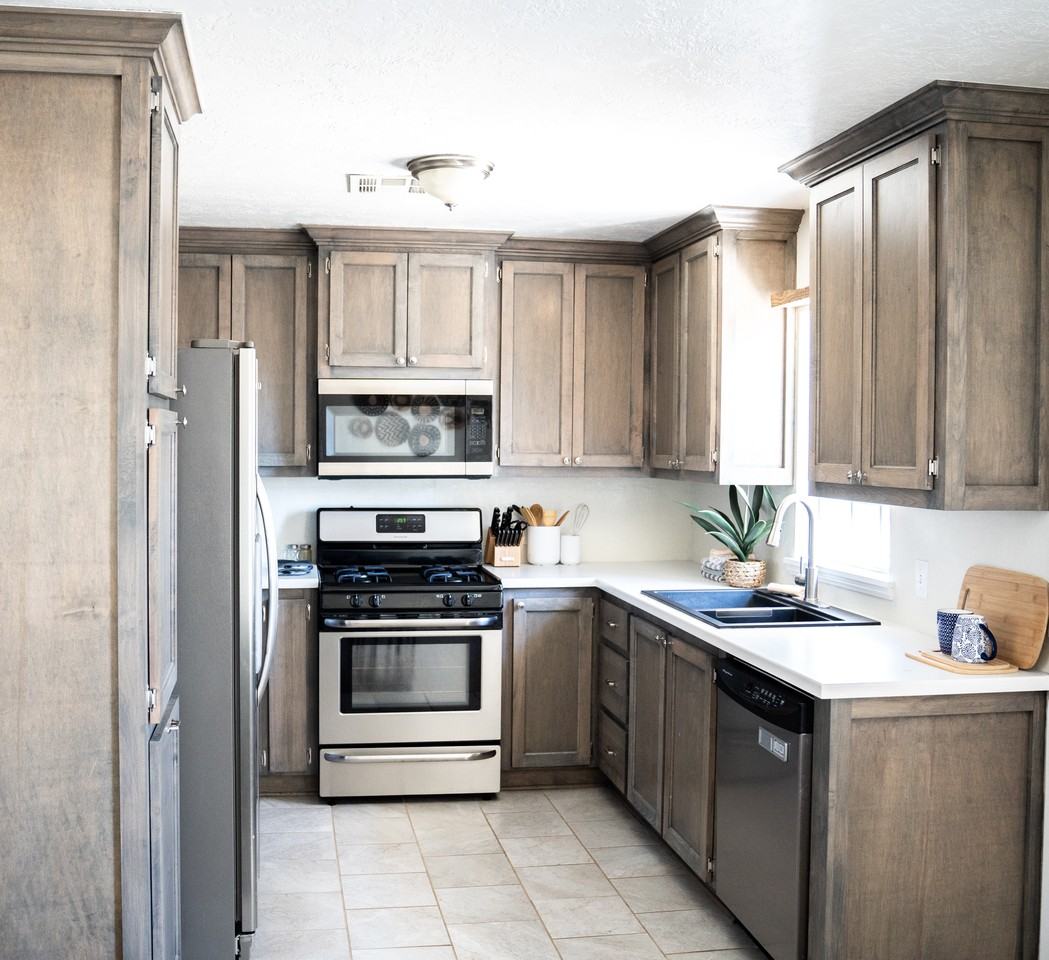 1800 S Broadway Blvd - Photo 2 of 21