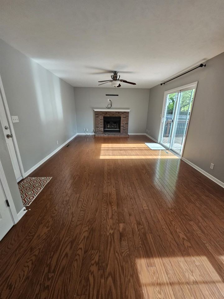 19 Boardwalk Cir - Photo 7 of 29