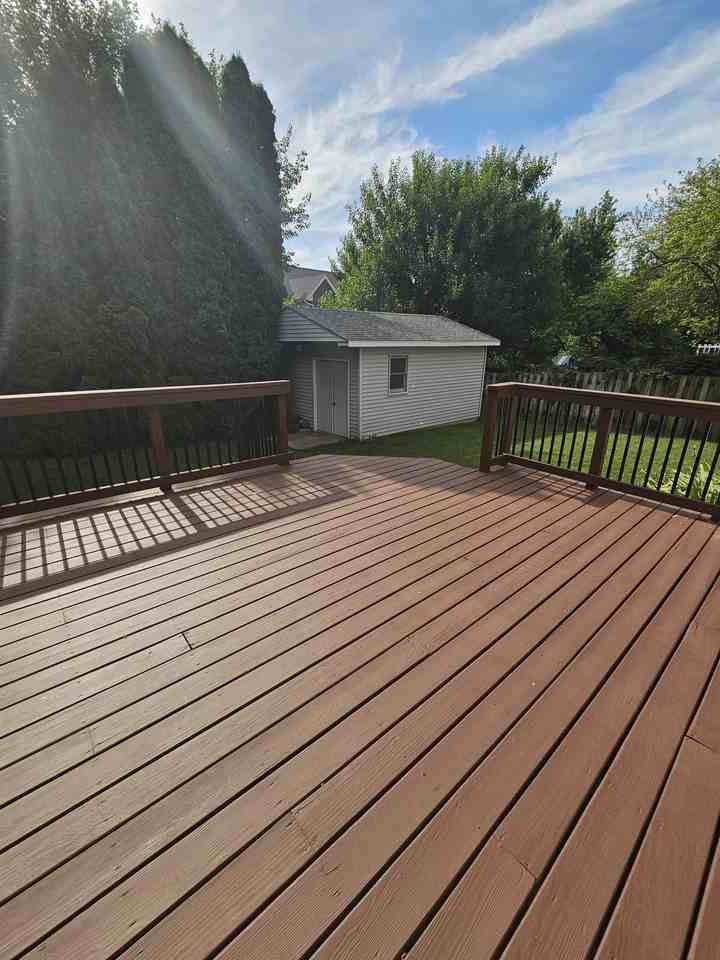 19 Boardwalk Cir - Photo 6 of 29