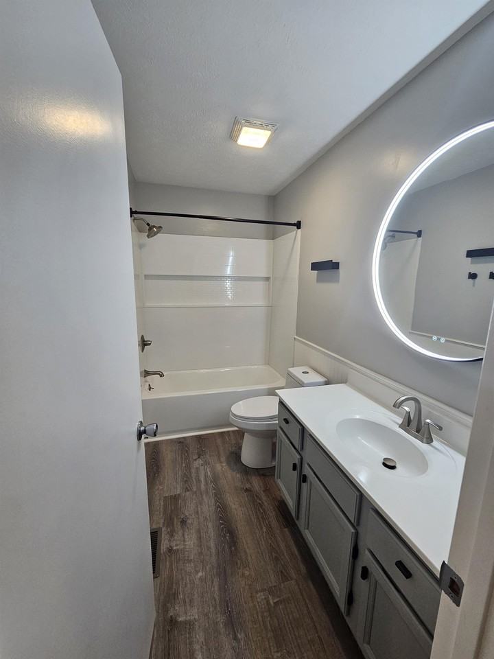 19 Boardwalk Cir - Photo 4 of 29