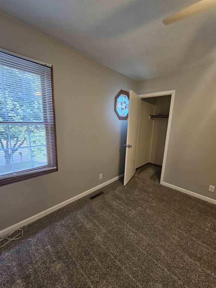 19 Boardwalk Cir - Photo 3 of 29