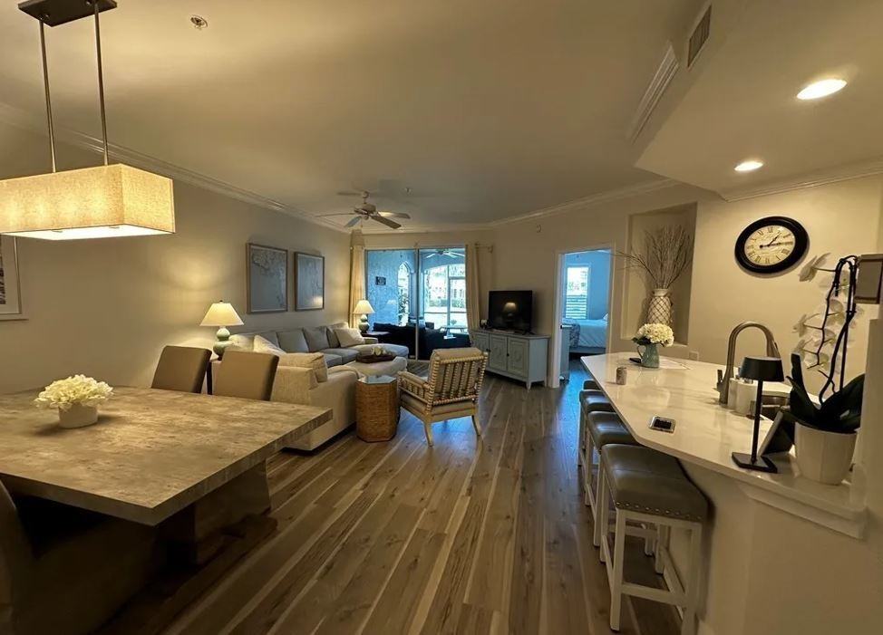 9160 Southmont Cv #102 - Photo 3 of 10