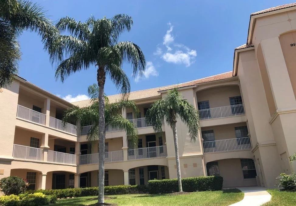 9160 Southmont Cv #102 - Photo 2 of 10