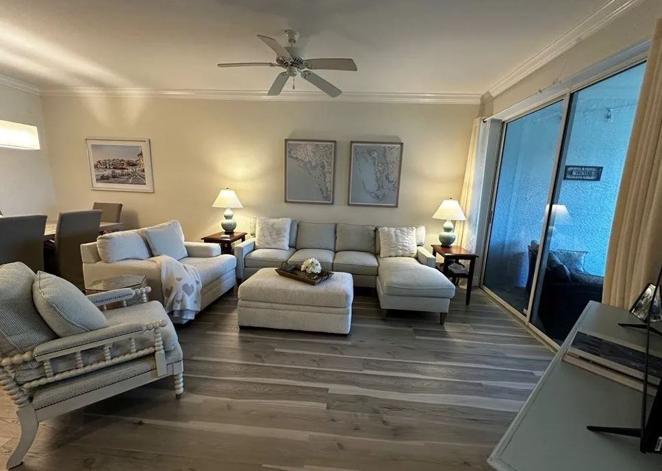 9160 Southmont Cv #102 - Photo 5 of 10