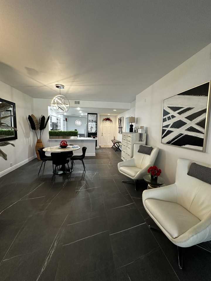 9110 Southmont Cv #109 - Photo 4 of 24