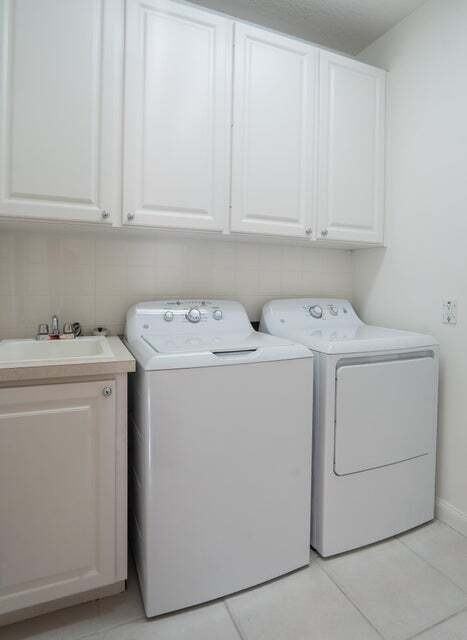 186 Soriano Dr #1 - Photo 6 of 47