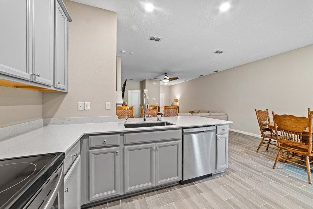 2593 Sandy Dune Dr #1 - Photo 6 of 38