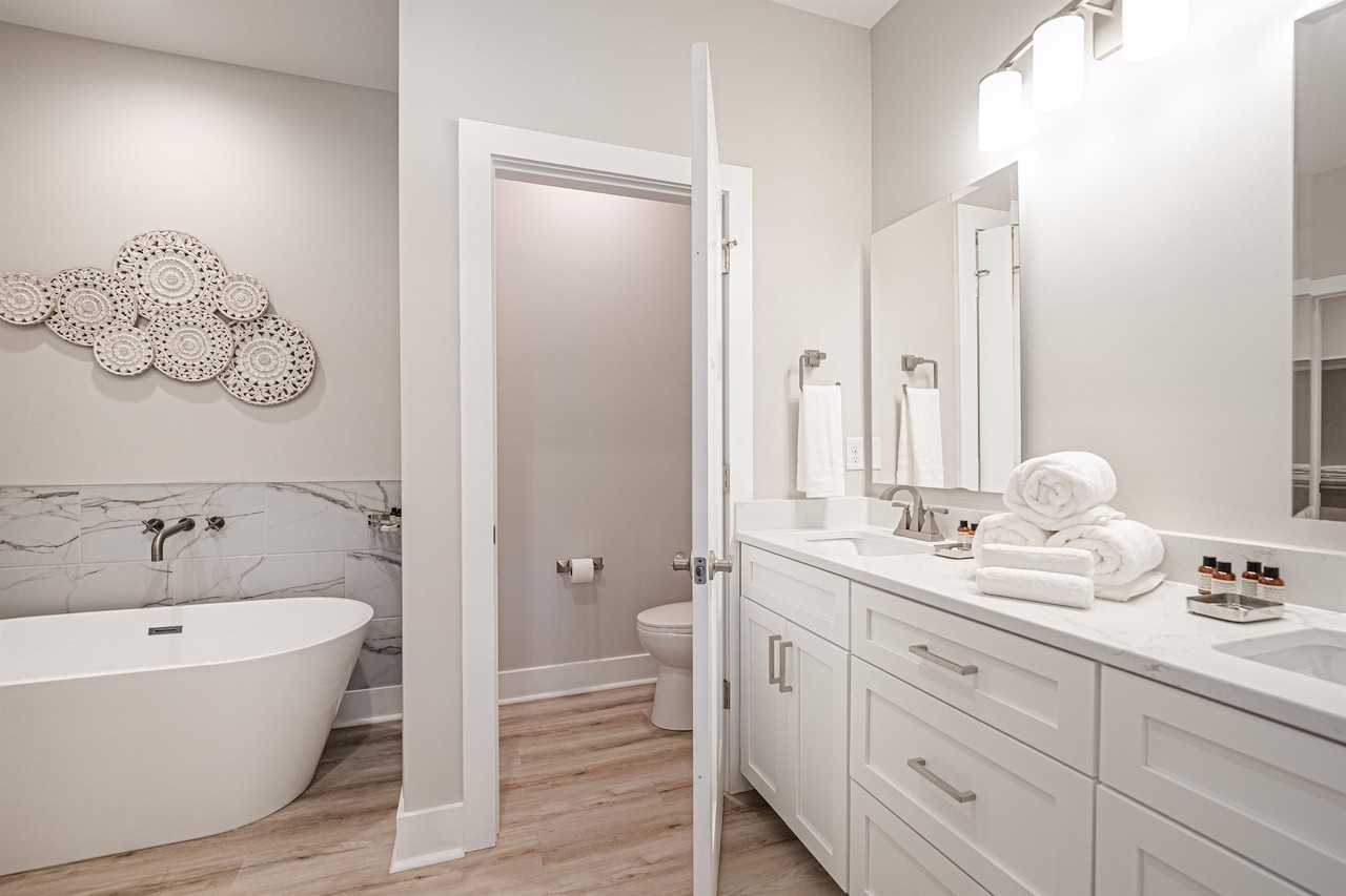 6231 Boston Way #6231 - Photo 2 of 21