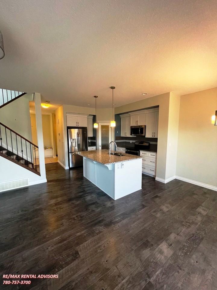 88 Greenbury Close - Photo 3 of 17