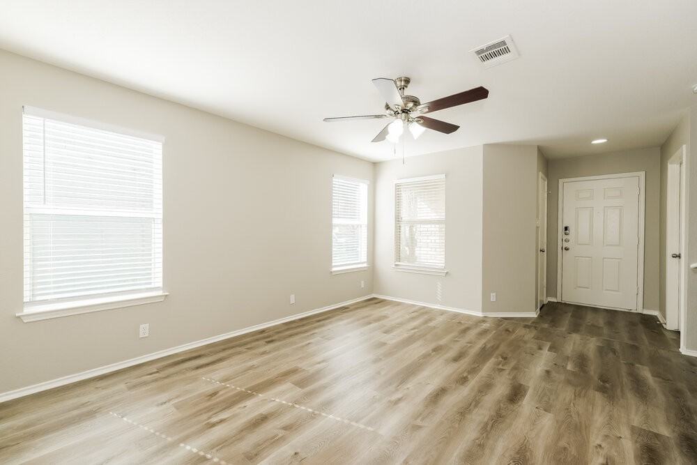 282 Cordero Dr - Photo 5 of 17
