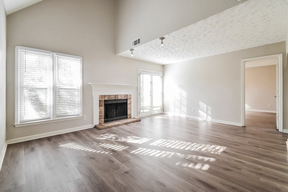 4805 Shallow Farm Dr Ne - Photo 5 of 17