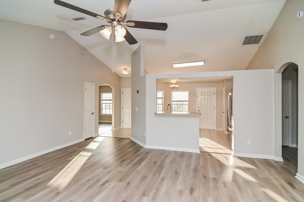 7057 Rapid River Dr W - Photo 3 of 16
