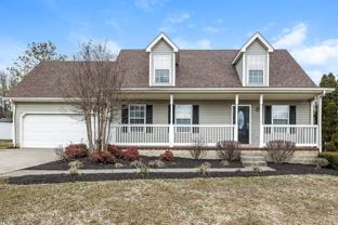 805 Forest Ridge Dr - Photo 1 of 1