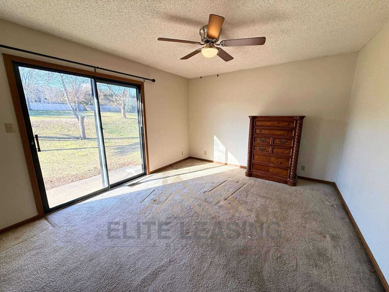 5611 Sw 36th Ter - Photo 6 of 10