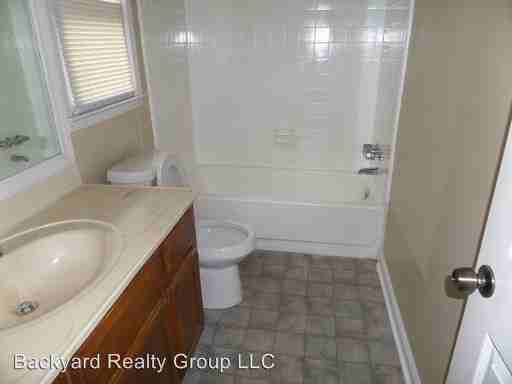 297 E. Burns Court - Photo 3 of 6