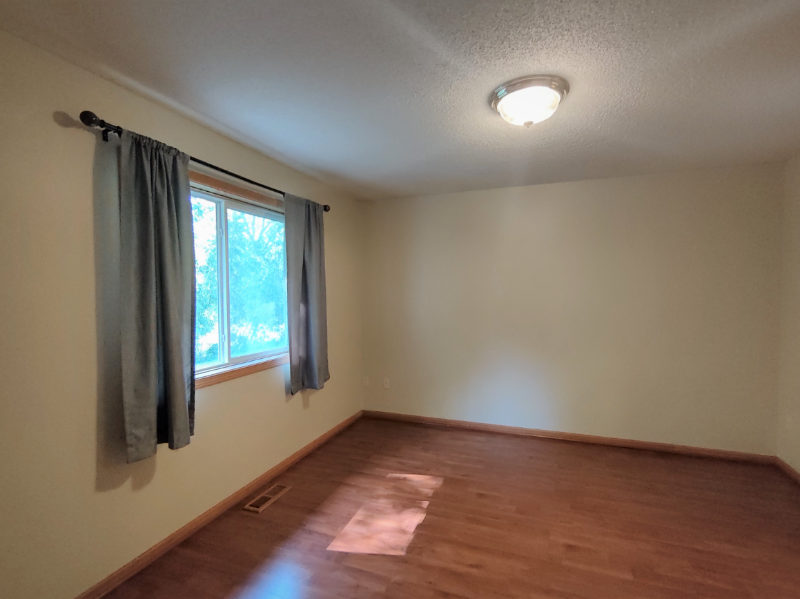 6375 13th St N - Photo 3 of 13