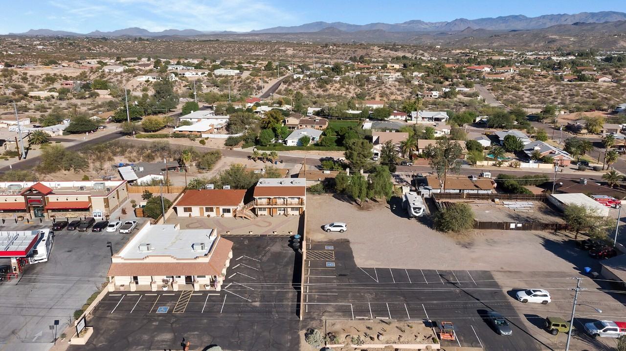 778 W Wickenburg Way Unit 5 - Photo 3 of 13