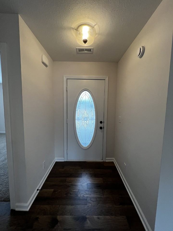 1506 Fredrick Dr - Photo 2 of 32